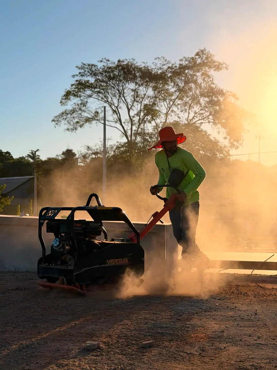 Base preparation during construction of a Tangente skatepark